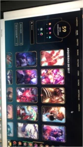 conta lol 59 skins, pra fazer md10, last season gold V - League of Legends