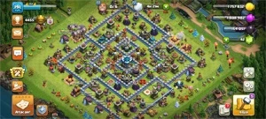 Cv13 com muitas skin - Clash of Clans