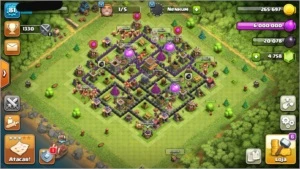 CV8 Quase full +4758 gemas. - Clash of Clans