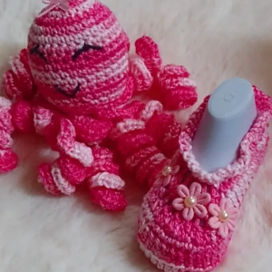 Kit Sapatinho e Polvo Rosa Mesclado com Flores