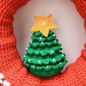 Guirlanda Arvore de Natal em amigurumi - Artesanato e Personalizados