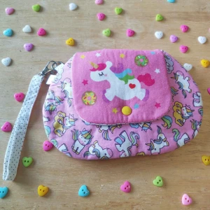 Clutch de unicórnio - Artesanato e Personalizados