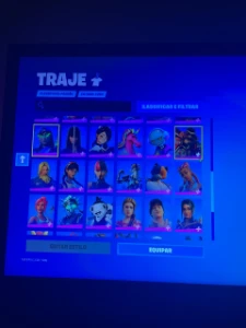 CONTA FORTNITE VÁRIAS SKINS E PACOTES