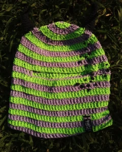 Balaclava monstrinho - Artesanato e Personalizados
