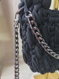 Mini Bag Siren com Corrente - Mostarda ou Black - Artesanato e Personalizados