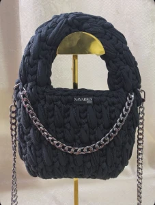 Mini Bag Siren com Corrente - Mostarda ou Black - Artesanato e Personalizados
