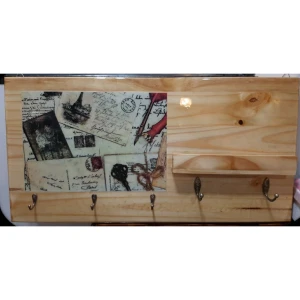 Cabideiro de madeira e resina com 5 ganchos - Artesanato e Personalizados
