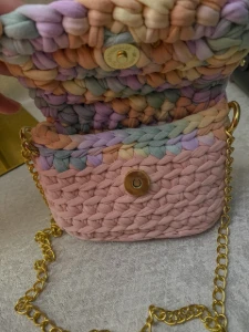 Mini Bag Aurora Infantil Rosa com Aba Colorida - Artesanato e Personalizados
