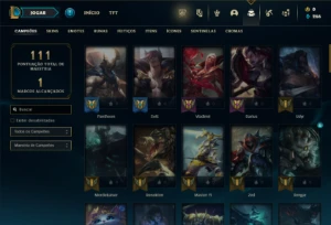 Platina 4 com 70 Champs e 12 Skins + 25 Espolios - League of Legends LOL